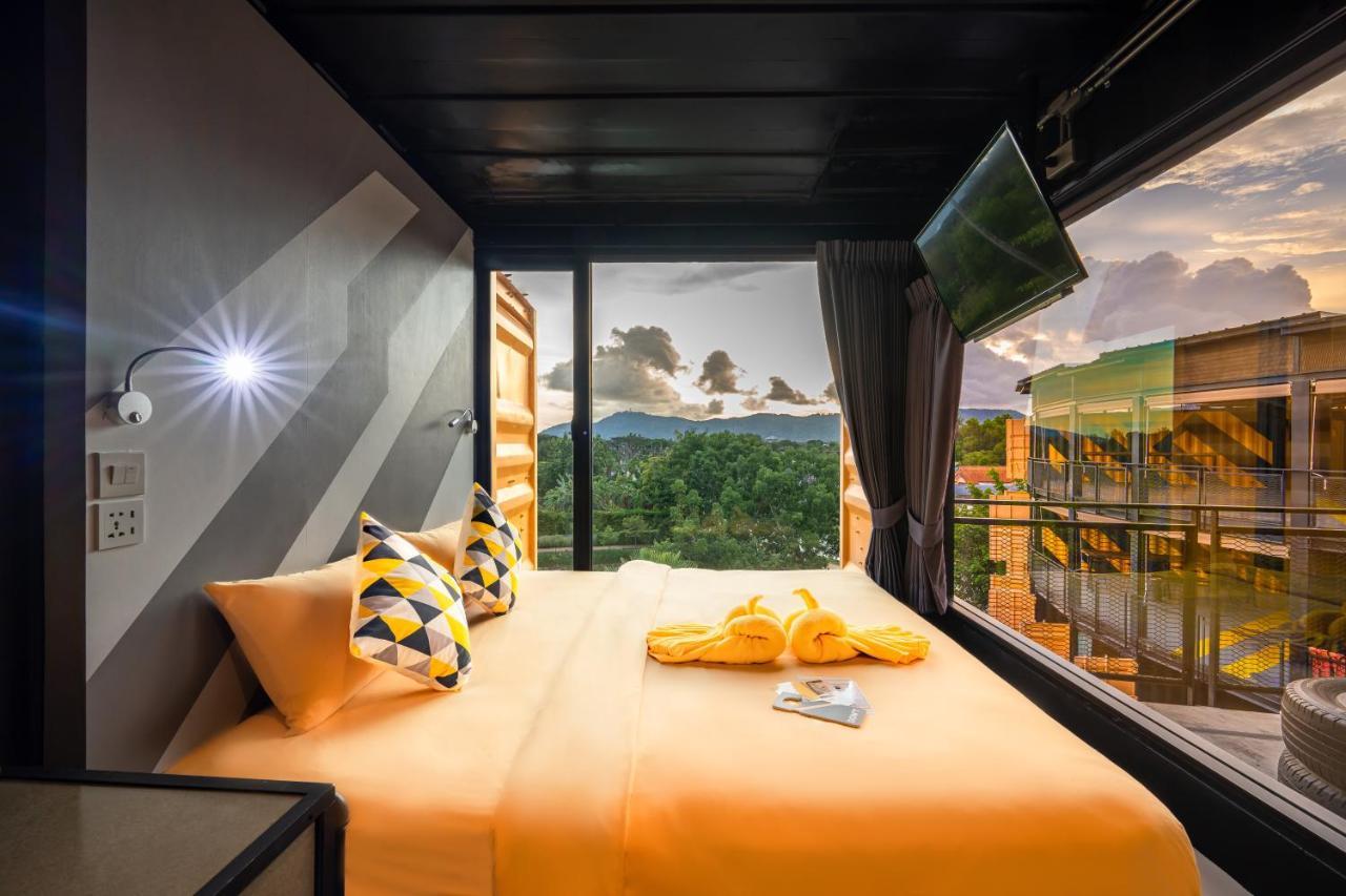 Hivetel Hotell Chalong Exteriör bild