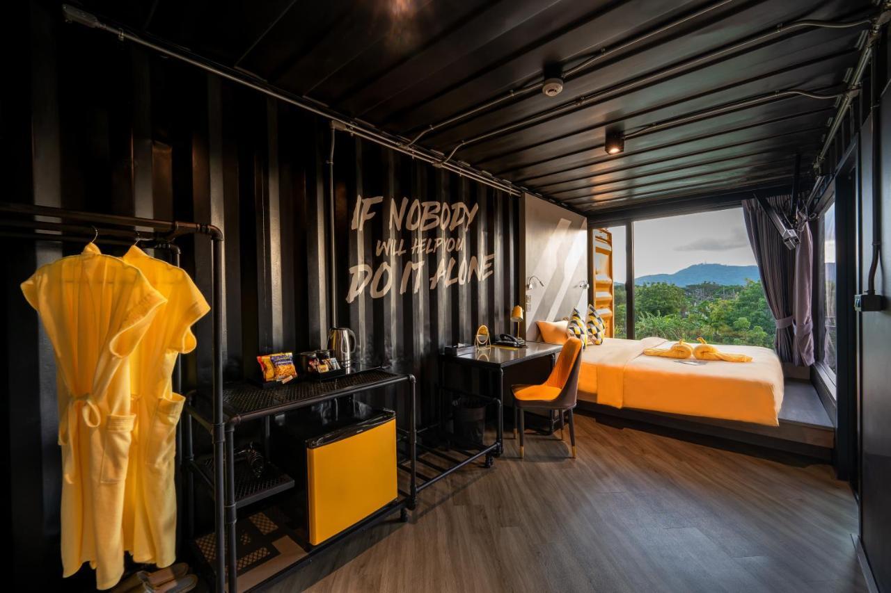 Hivetel Hotell Chalong Exteriör bild