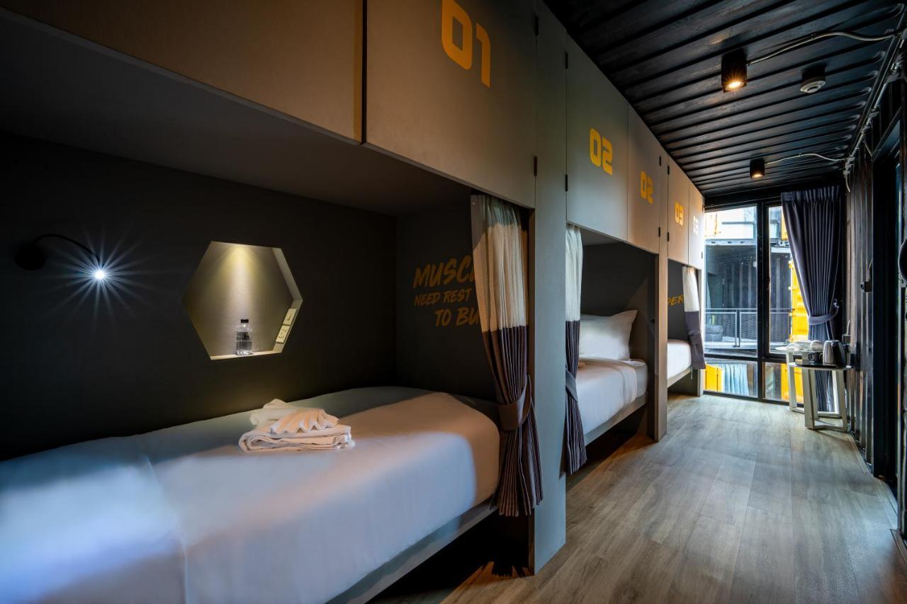 Hivetel Hotell Chalong Exteriör bild
