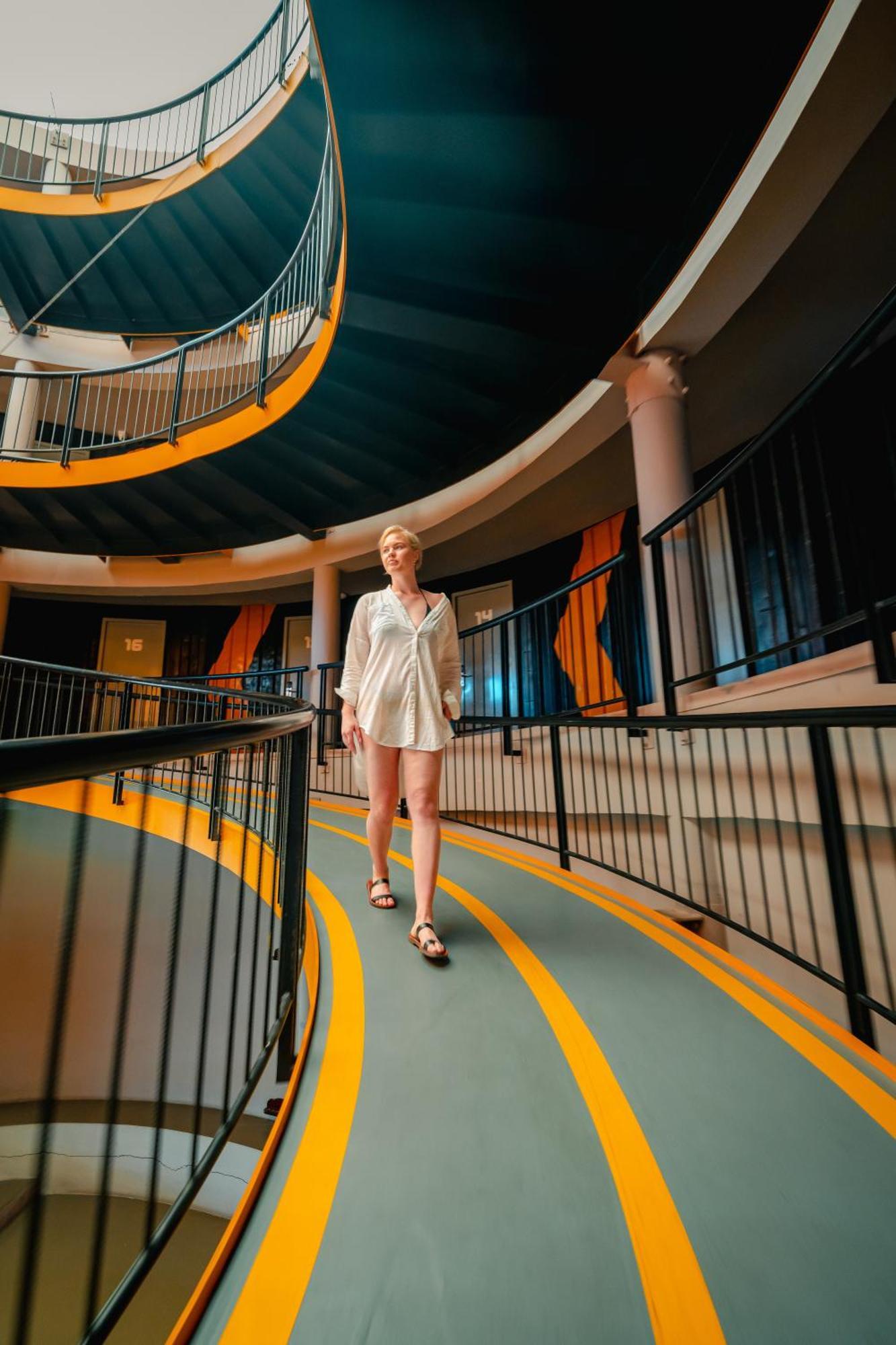 Hivetel Hotell Chalong Exteriör bild